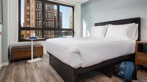 what are the cheapest hotel in philadelphia
